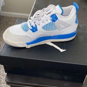 Jordan Retro 4
